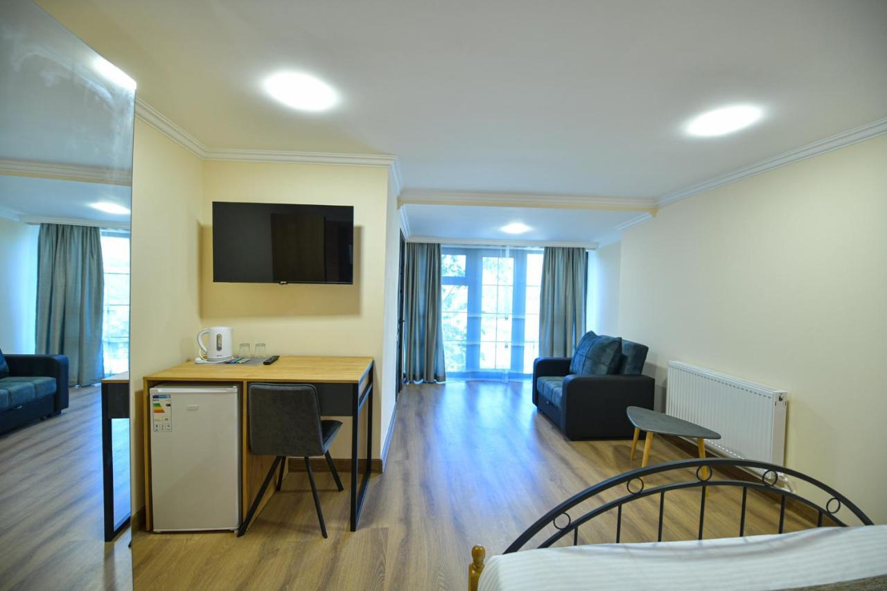 Madin Eco Hotel Debed ภายนอก รูปภาพ