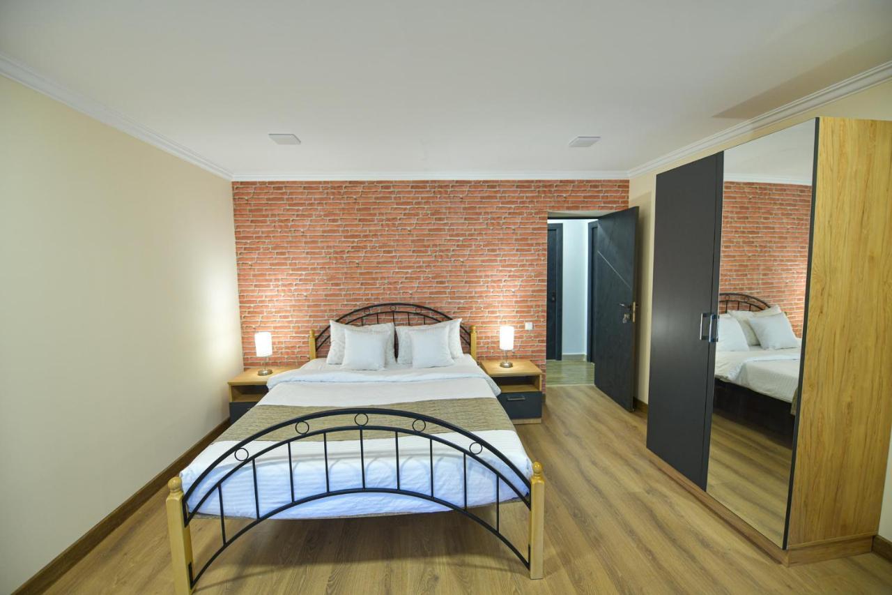 Madin Eco Hotel Debed ภายนอก รูปภาพ