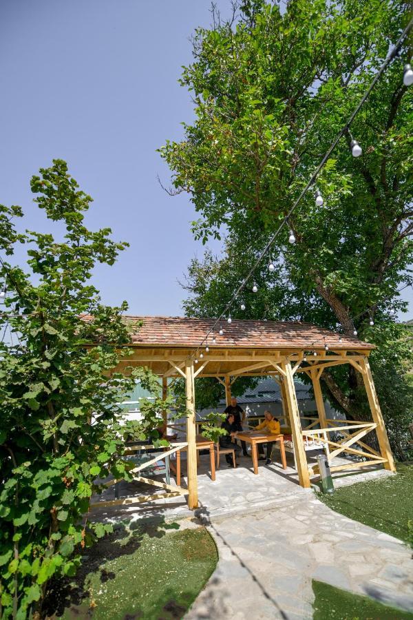 Madin Eco Hotel Debed ภายนอก รูปภาพ